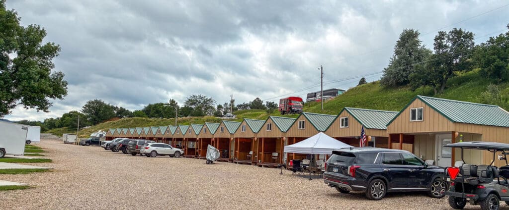 Line of cabins available to rent at Sturgis Downtown Rv Park